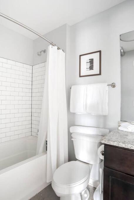 Cozysuites L 1Br, Monument Circle, Indy Indianapolis Kültér fotó